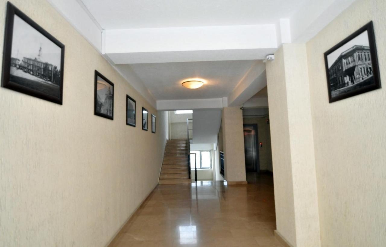 3Bd-2Bth Apartment In Tbilisi City Center Exterior foto